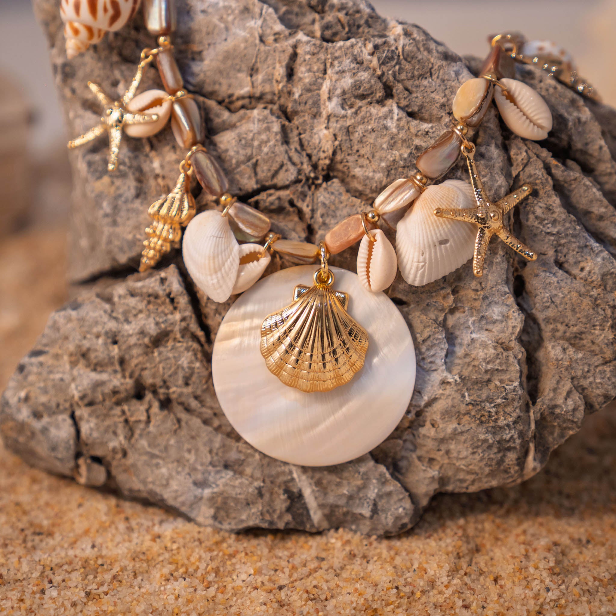 Collana conchiglie