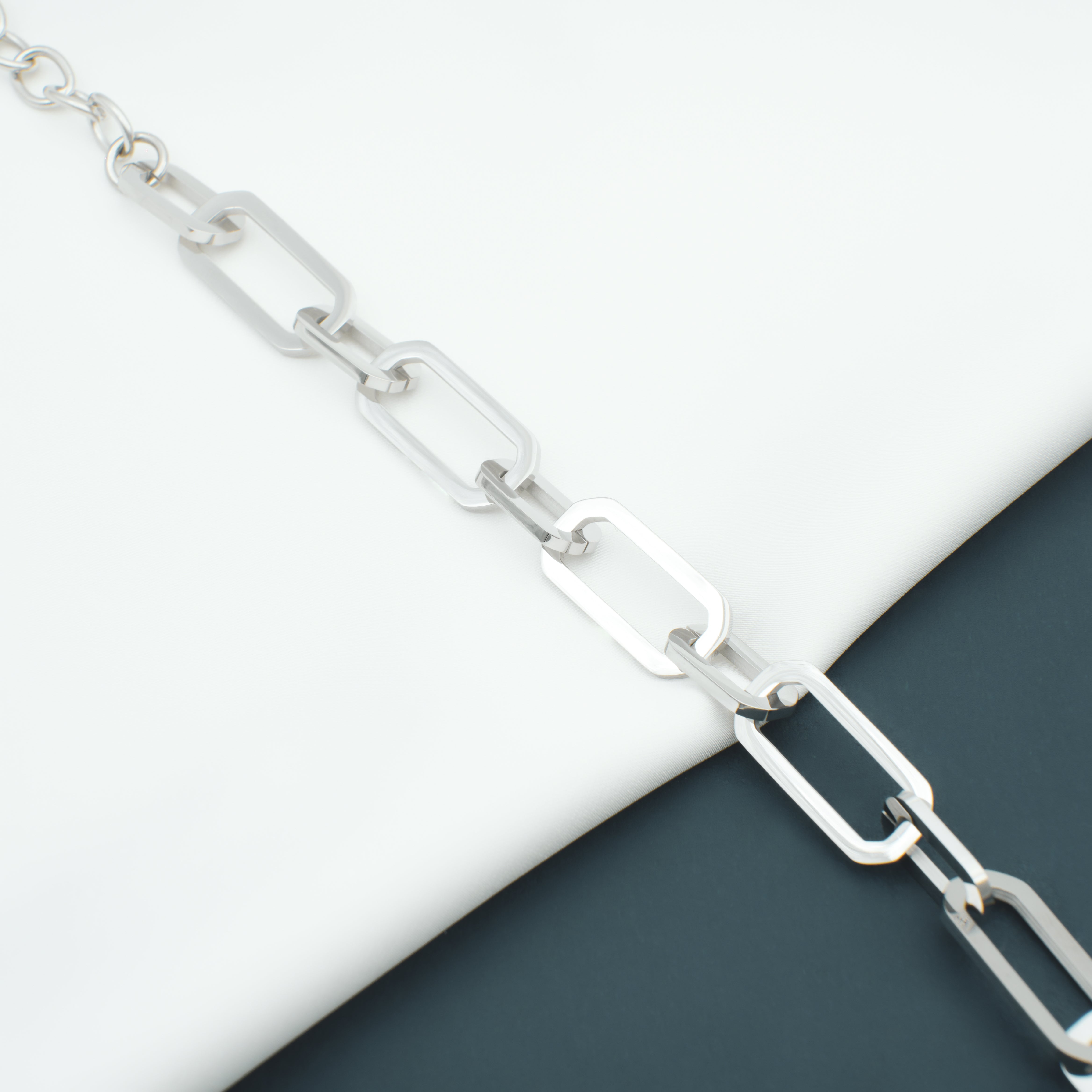 CHAIN